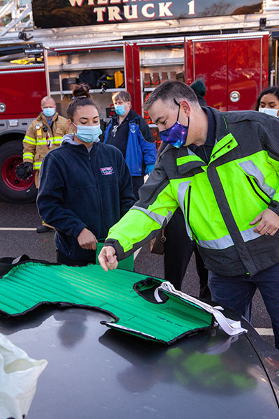 Eastern student receives EMT training 