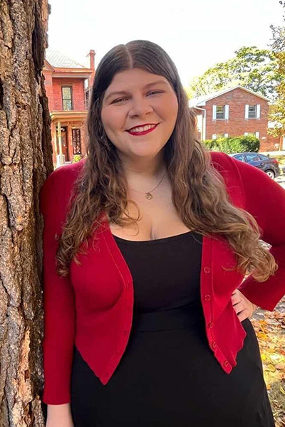 A headshot of Erin Drouin '16.