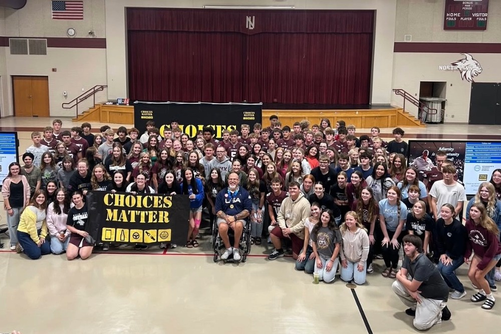 Emt with students of North Linn High School in Coggon, IA