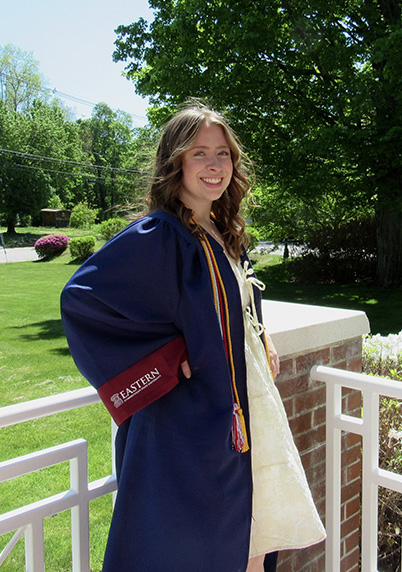 Christina Vontell ’25