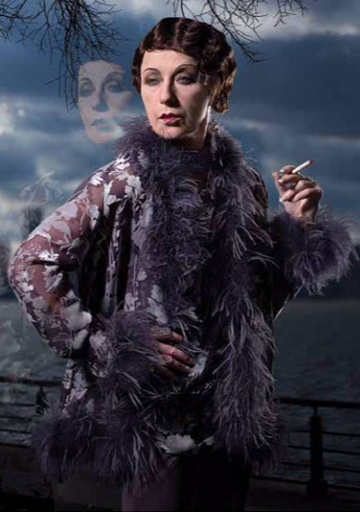  Cindy Sherman, Untitled #566, 2016, dye sublimation metal print, 48x50.5 inches; 121.9x128.3cm 