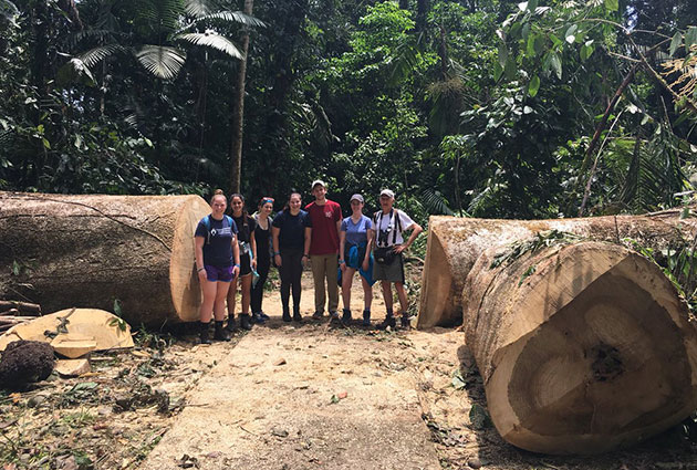 Students posing for a photo in Costa Rica