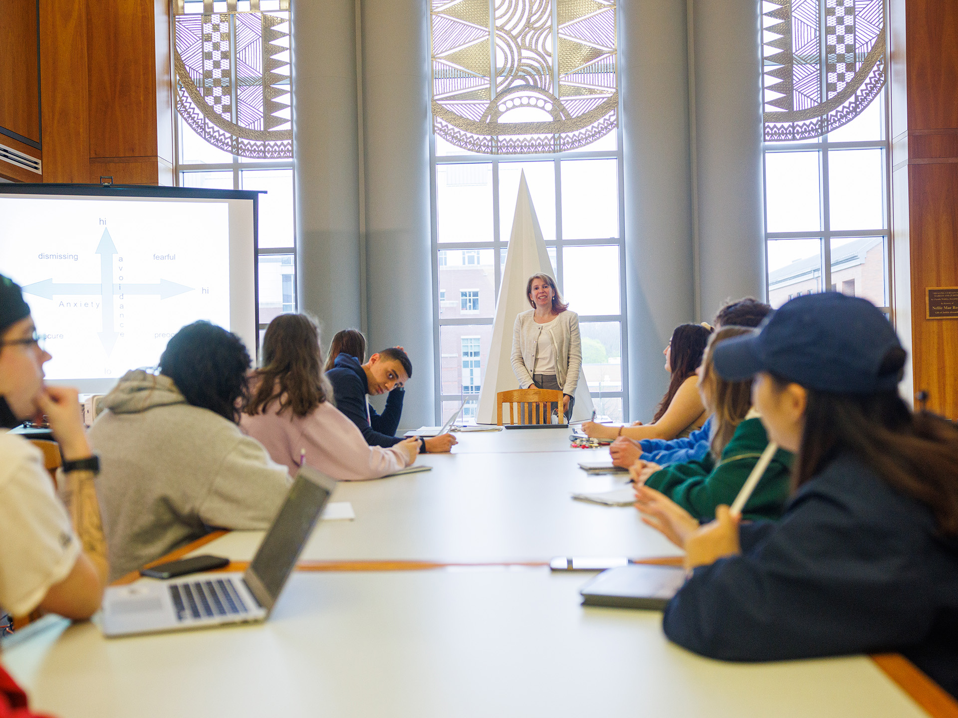 Madeleine Fugère teaching class