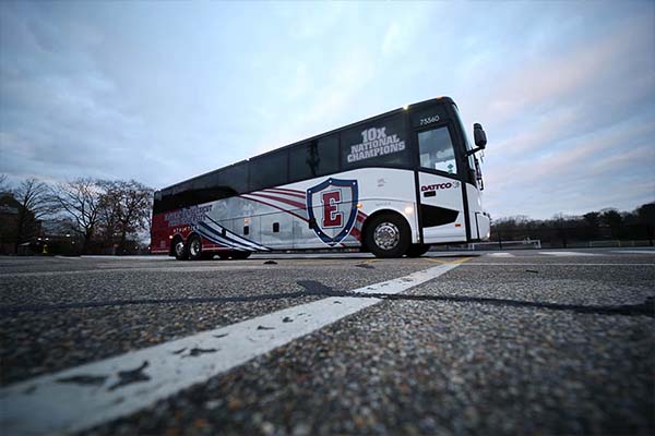 photo of an Eastern athletics emblazoned bus