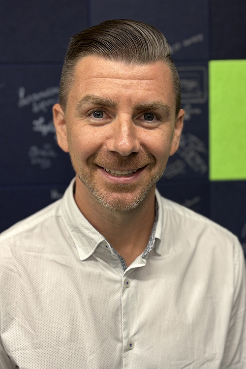Brian Betesh '05: 2026 Connecticut Teacher of the Year
