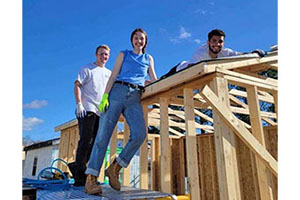 Habitat for Humanity club members 