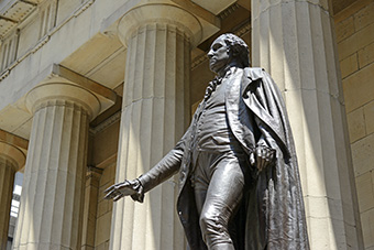 statue of Washington at Federal Hall