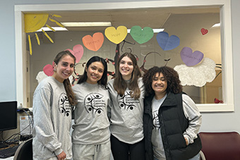 Eastern students volunteer through CCE 