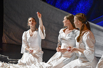 Contemporary fairy tale “Unfolding” captivates audiences at Eastern