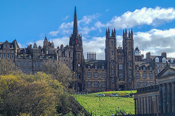 Eastern students expand their horizons by traveling abroad