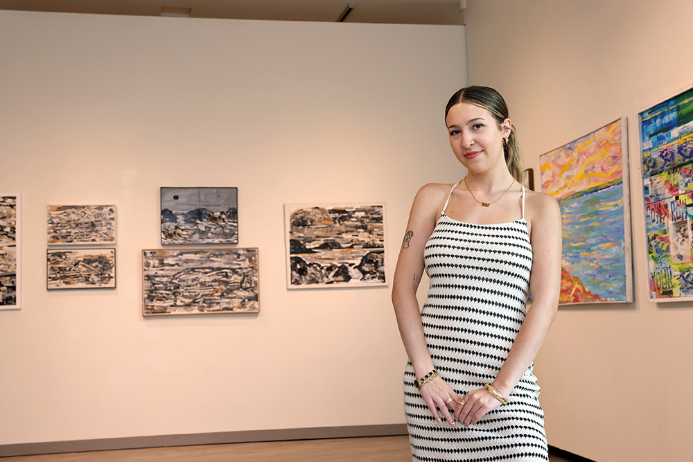 Moss in gallery