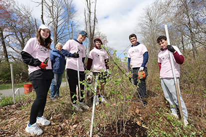 Students beautify Willimantic.