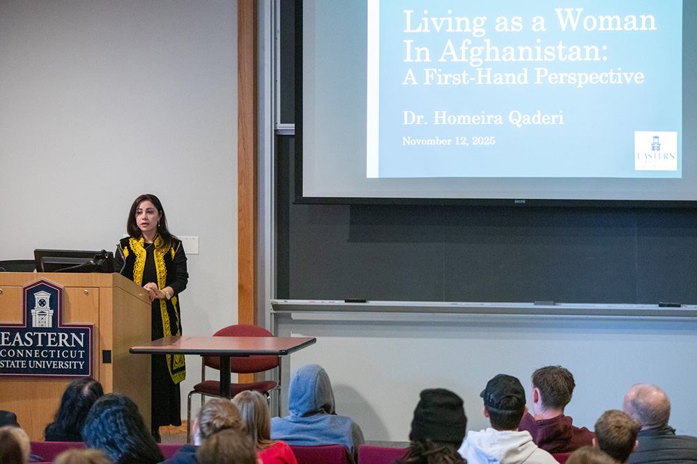 Homeira Qaderi shares story of resistance with the audience