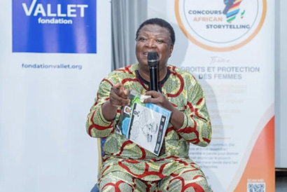 Raouf Mama delivering keynote speech at the Benin Excellence Library