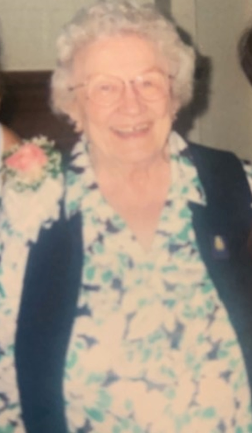 Sophie L. Jenkins